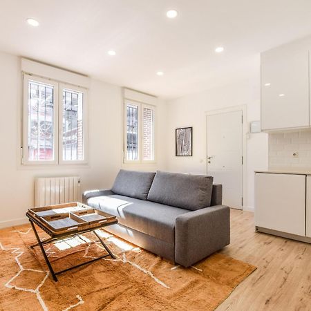 Apartamentos En La Avda De La Albufera Alquiler Temporal Madrid Exteriér fotografie