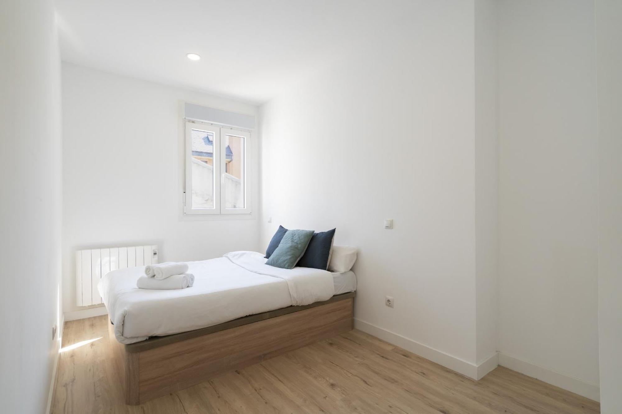 Apartamentos En La Avda De La Albufera Alquiler Temporal Madrid Exteriér fotografie