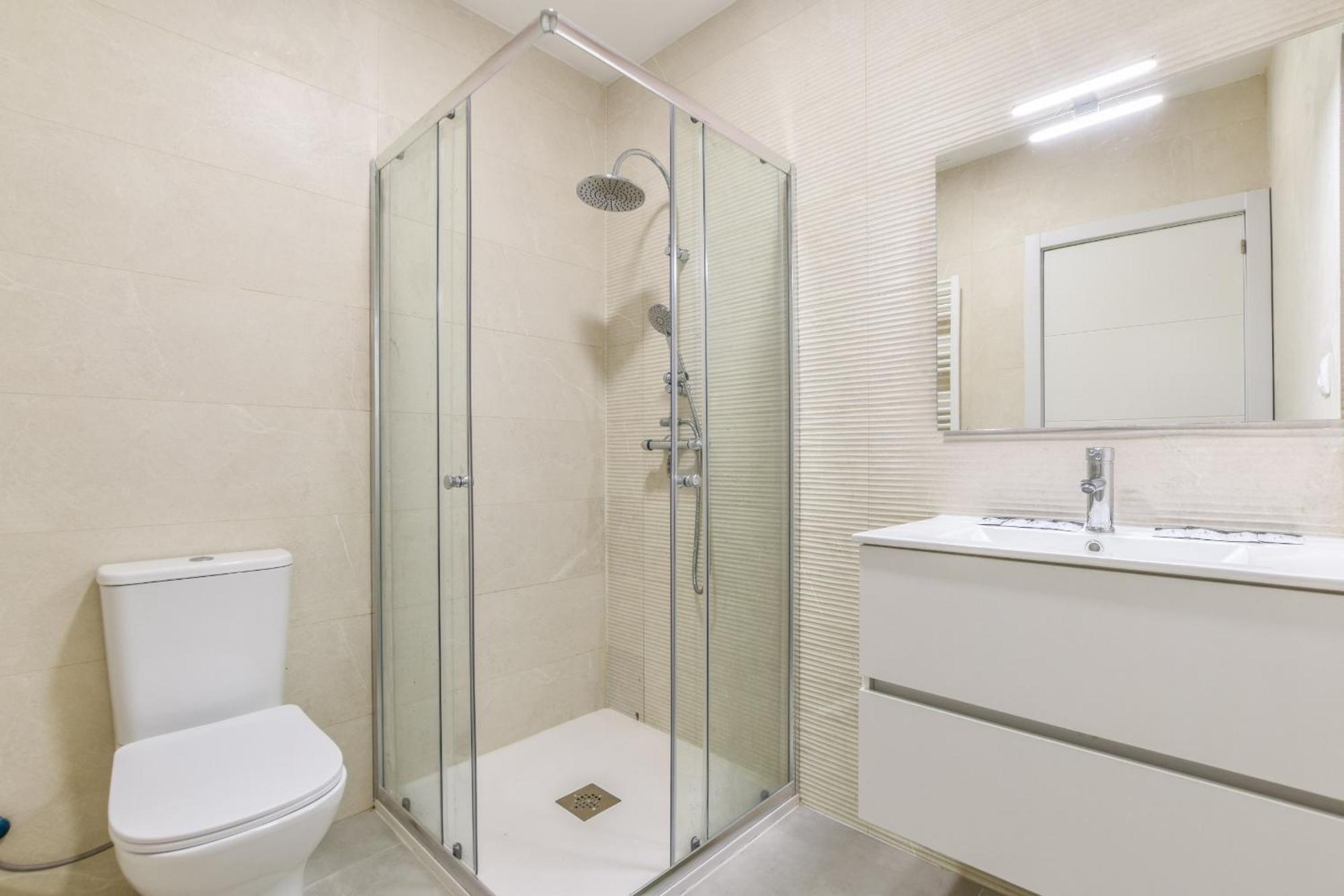 Apartamentos En La Avda De La Albufera Alquiler Temporal Madrid Exteriér fotografie