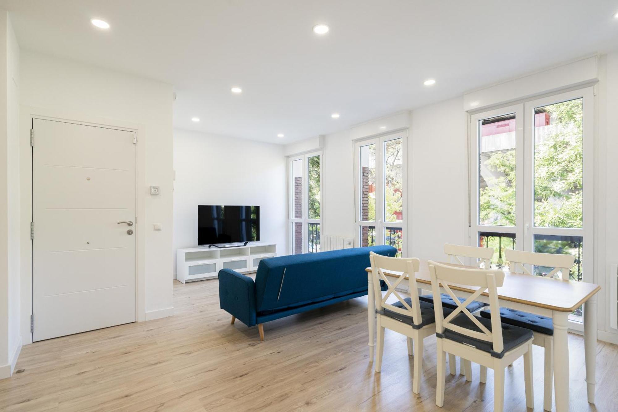 Apartamentos En La Avda De La Albufera Alquiler Temporal Madrid Exteriér fotografie
