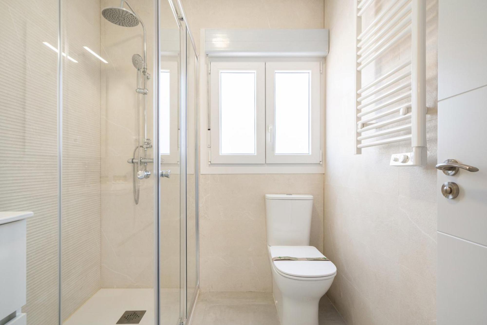 Apartamentos En La Avda De La Albufera Alquiler Temporal Madrid Exteriér fotografie