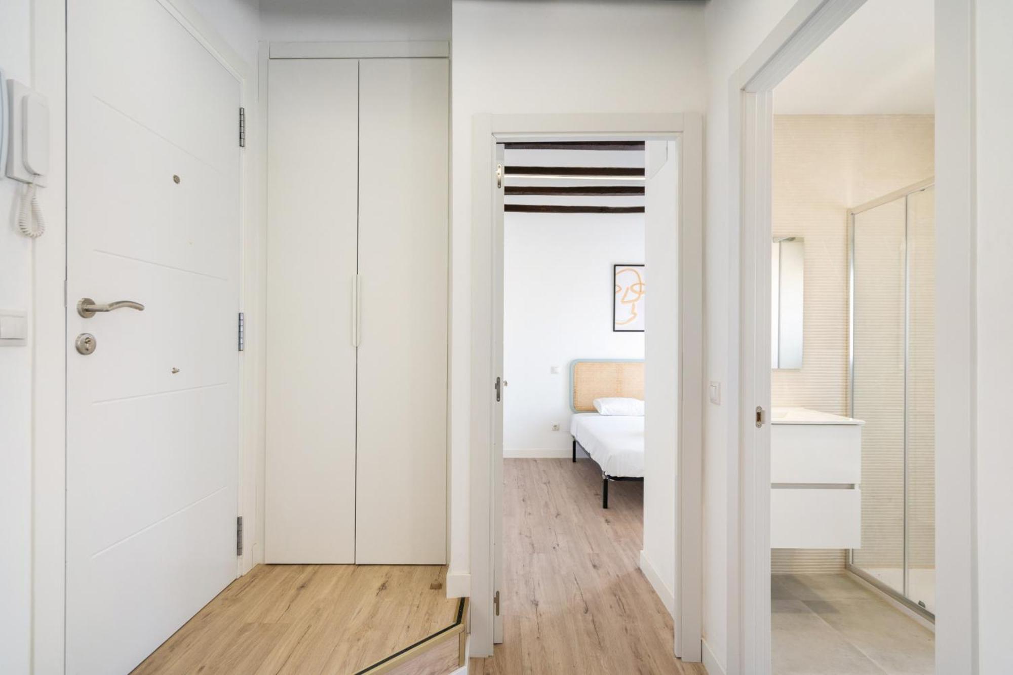 Apartamentos En La Avda De La Albufera Alquiler Temporal Madrid Exteriér fotografie
