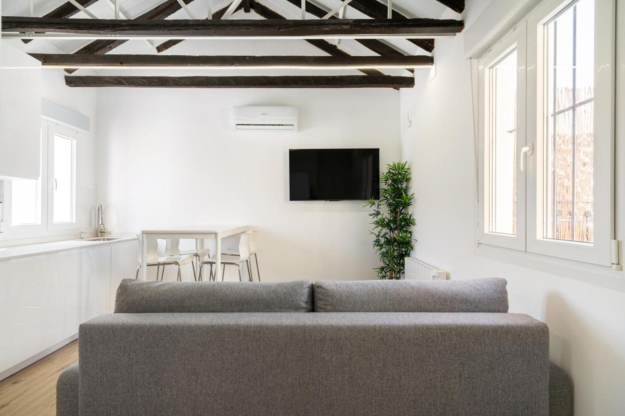 Apartamentos En La Avda De La Albufera Alquiler Temporal Madrid Exteriér fotografie