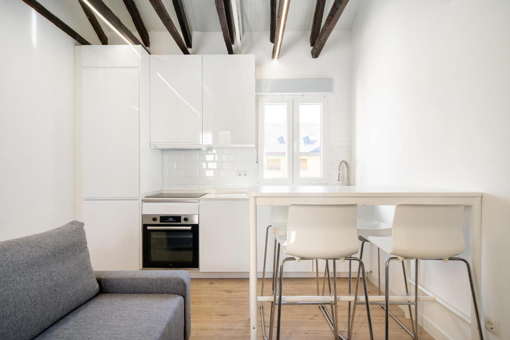 Apartamentos En La Avda De La Albufera Alquiler Temporal Madrid Exteriér fotografie